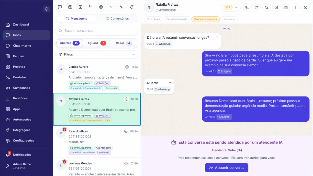 Resumo e sugestões da IA dentro da conversa
